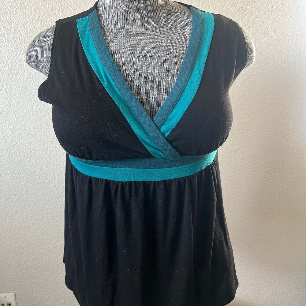 Ana’s Women's Petite XL Sleeveless V-Neck Empire Waist Tank Top Teal and Black